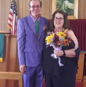 Meet your Posher, Joy